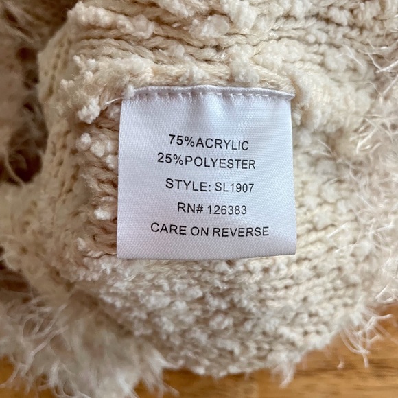 V Neck Tie Front Soft Tunic Sweater with Eyelash Trim by Ethyl Sz S - Picture 10 of 11